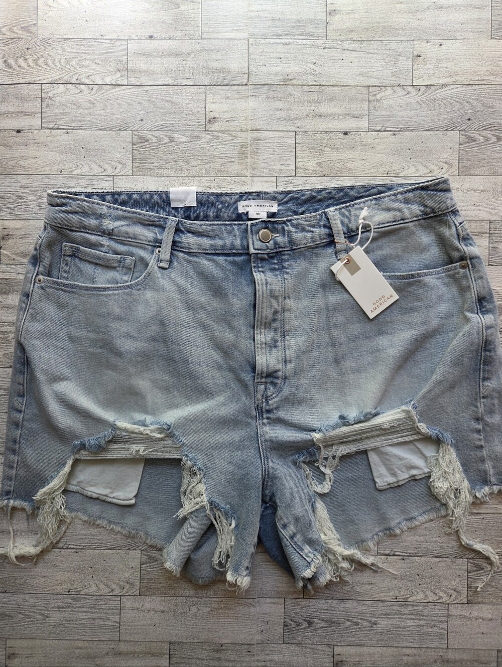 Good American Bombshell Distressed Blue Denim Shorts